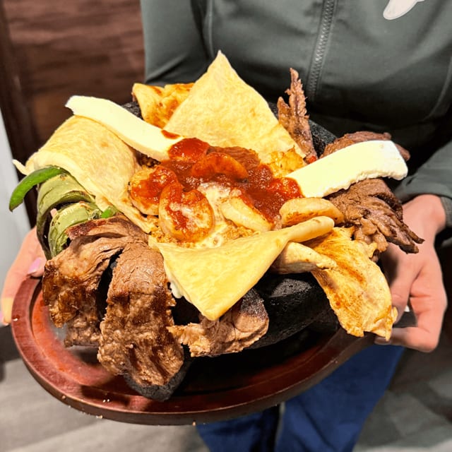 Molcajete.